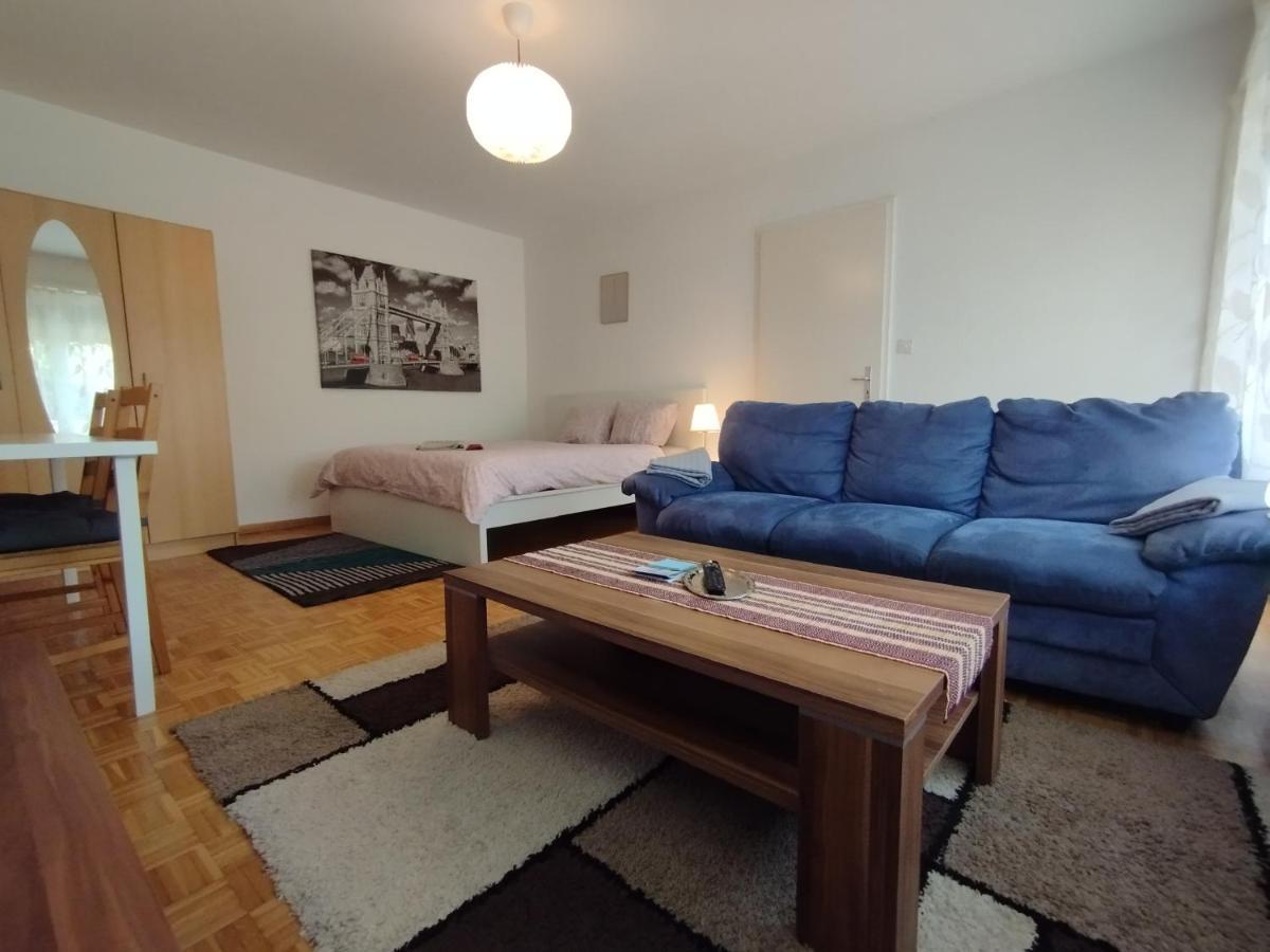Studio, 4-7 Mins To Bern Main Station By Train Appartement Buitenkant foto